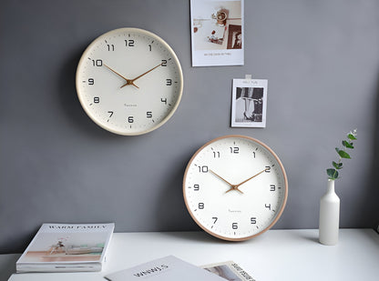 Nordic Wooden Wall Clock, Silent Quartz Minimalist Round Clock for Living Room and Kitchen