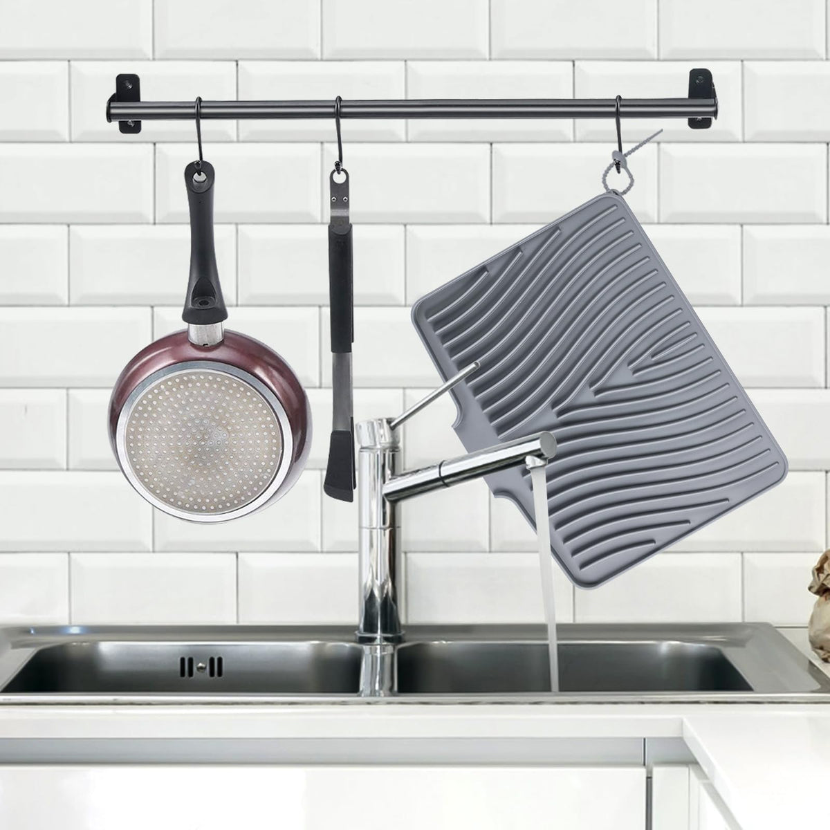 Silicone Dish Drying Mat with Built In Drain, Heat Resistant Countertop Drain Pad for Kitchen Sink